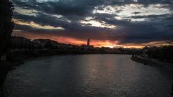 Verona Tramonto sull'adige visto da Ponte Scaligero 