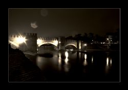 Verona Ponte Pietra HDR B/N Ponte pietra visto da Arco dei Gavi