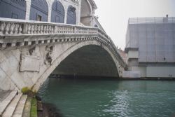 Venezia Ponte Rialto Canale Edifici monumenti 