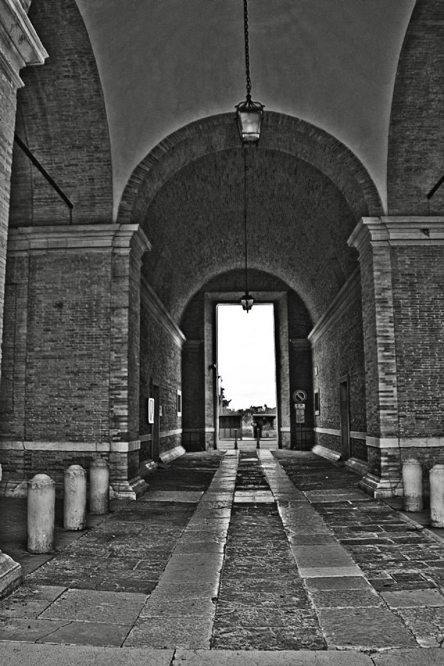 Loreto B/N HDR 