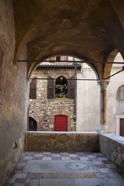 Sirmione Chiesa monumenti  