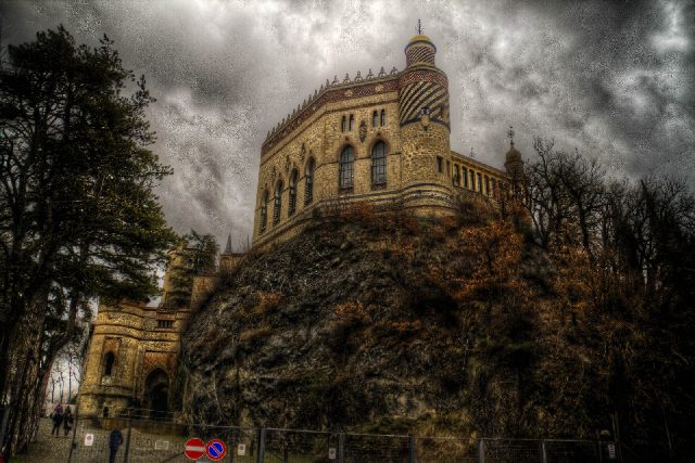 Grizzana Morandi Rocchetta Matteri HDR Castello 