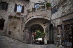 Assisi  Umbria Vie Monumenti 