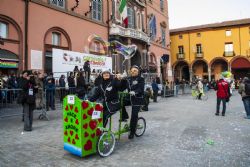 Imola Carnevale fantaveicoli maschera 