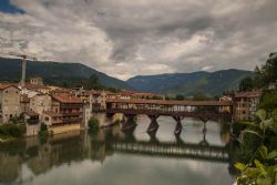 Bassano del Grappa (Vi) Ponte Fiume Piave Il ponte degli Alpini