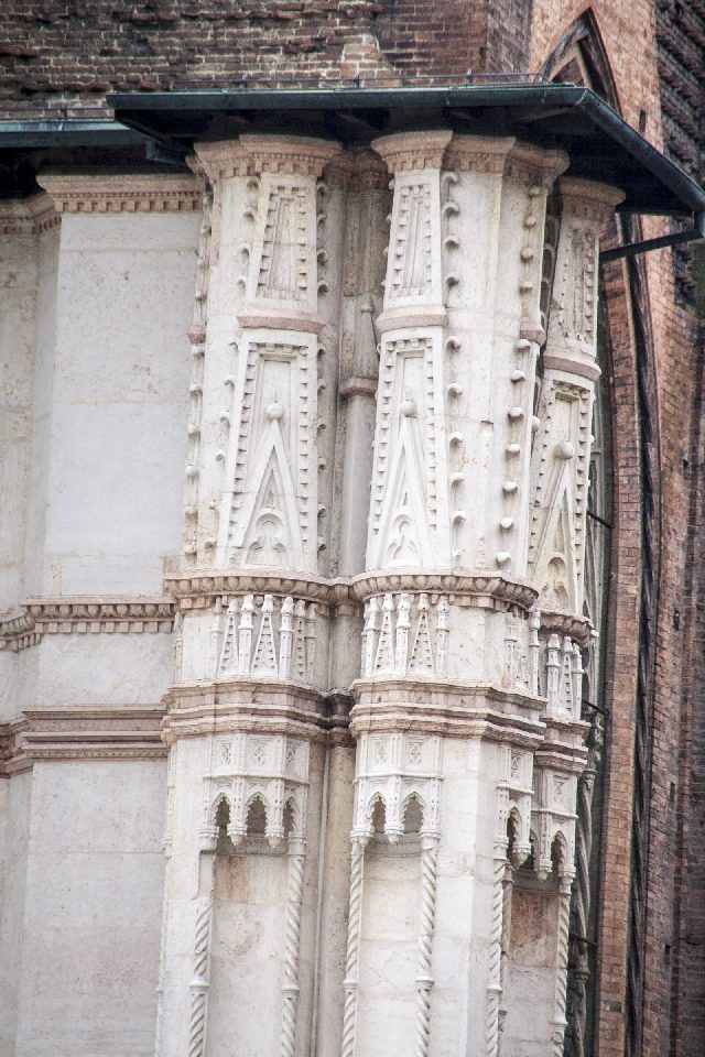 Bologna San Petronio particolare 