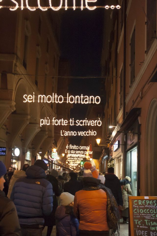 Bologna Via con le Canzoni di Lucio Dalla 