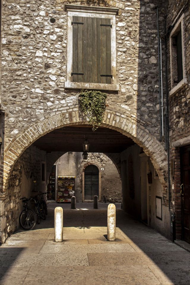 Lago di Garda Monumento Edificio 