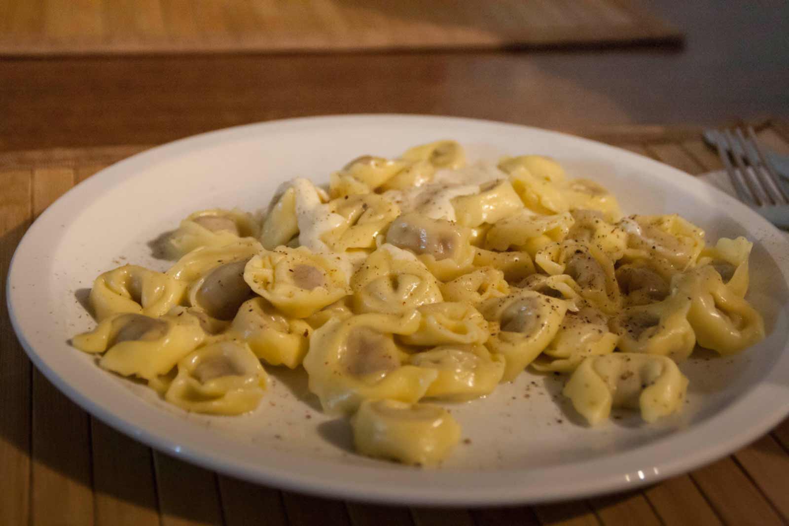 Tortellini-alla-crema-di-formaggio